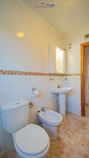 Image No.32-3 Bed Quad for sale