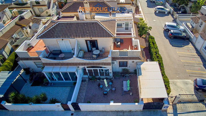 Image No.4-3 Bed Quad for sale