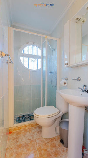 Image No.42-3 Bed Quad for sale