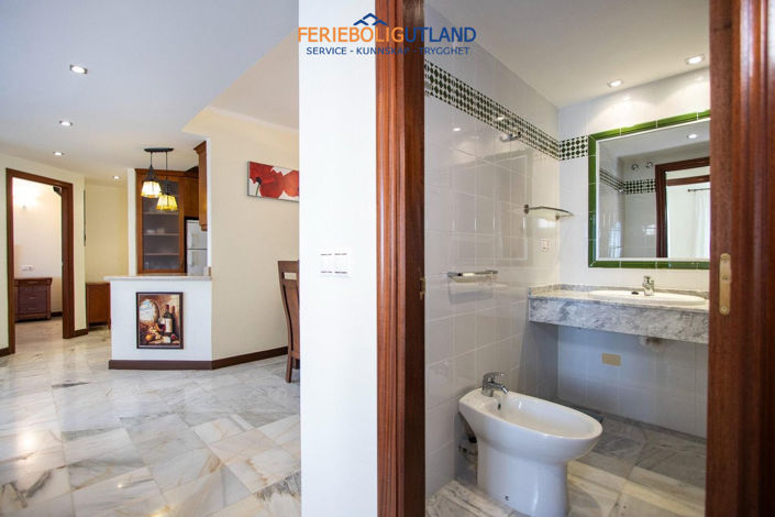 Image No.19-3 Bed Apartment for sale