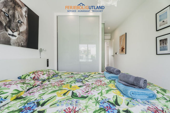 Image No.11-2 Bed Apartment for sale