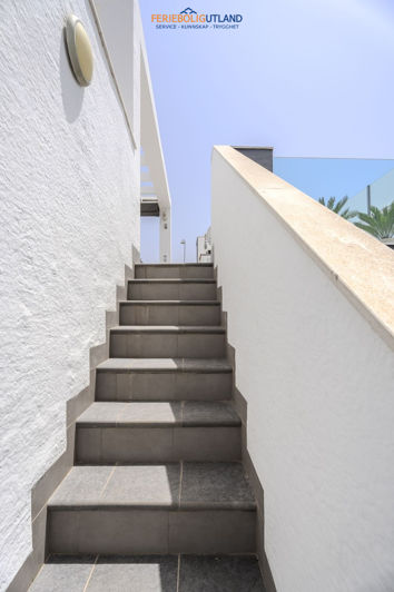 Image No.23-2 Bed Apartment for sale