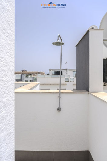 Image No.27-2 Bed Apartment for sale