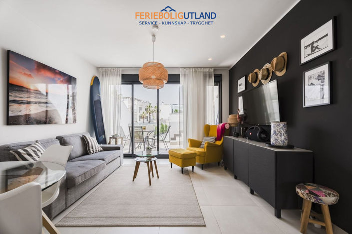 Image No.4-2 Bed Apartment for sale