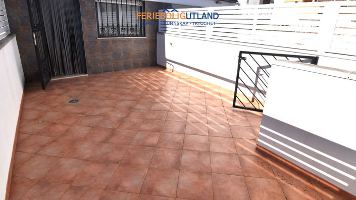 Image No.17-3 Bed Townhouse for sale