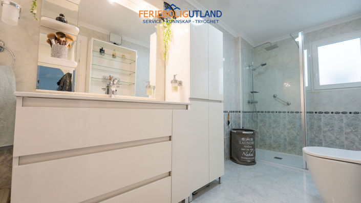 Image No.14-2 Bed Apartment for sale