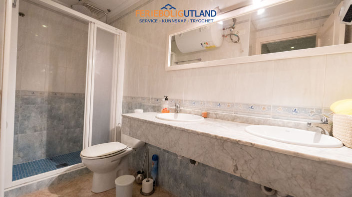 Image No.20-Quad de 4 chambres à vendre à Torrevieja