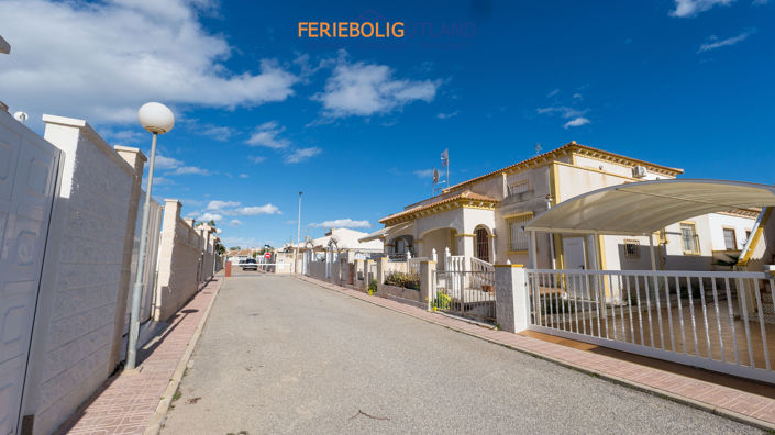 Image No.30-4 Bed Quad for sale