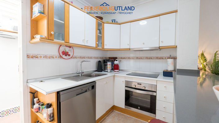 Image No.8-4 Bed Quad for sale