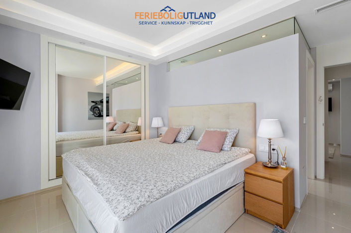 Image No.17-3 Bed Townhouse for sale