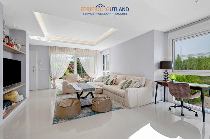 Image No.3-3 Bed Townhouse for sale