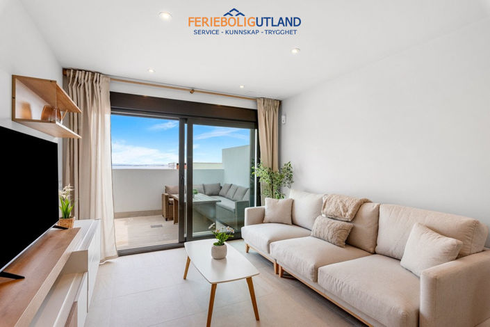 Image No.12-3 Bed Apartment for sale