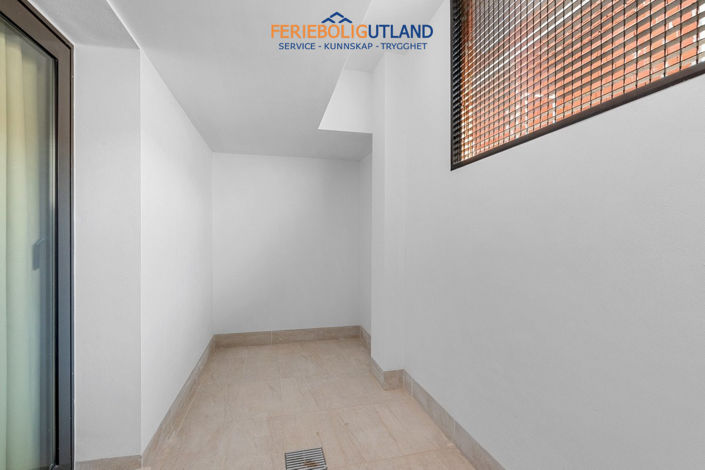 Image No.35-3 Bed Apartment for sale