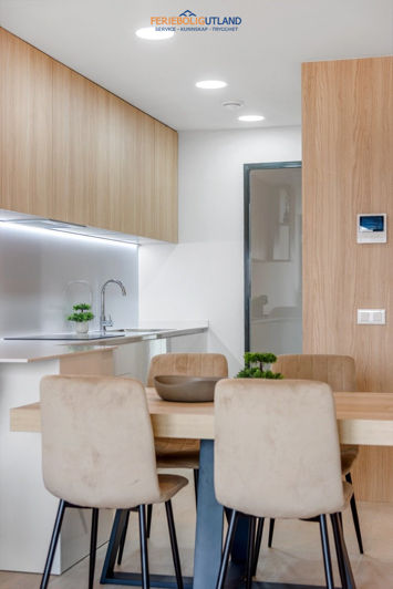 Image No.44-3 Bed Apartment for sale