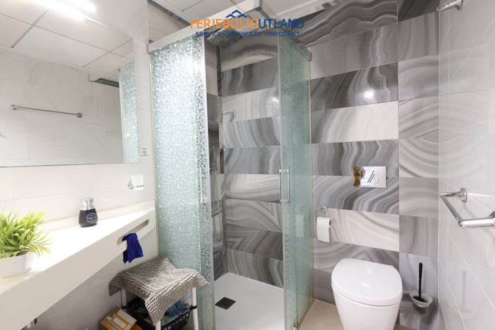 Image No.10-3 Bed Townhouse for sale