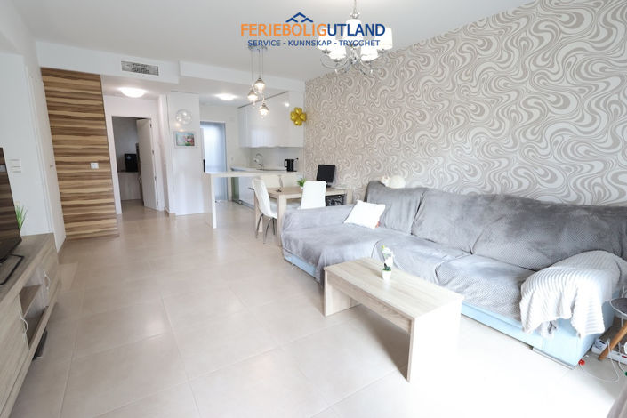 Image No.4-3 Bed Townhouse for sale