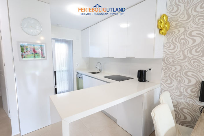 Image No.7-3 Bed Townhouse for sale