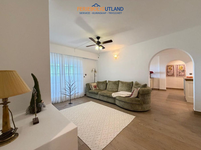 Image No.10-3 Bed Apartment for sale