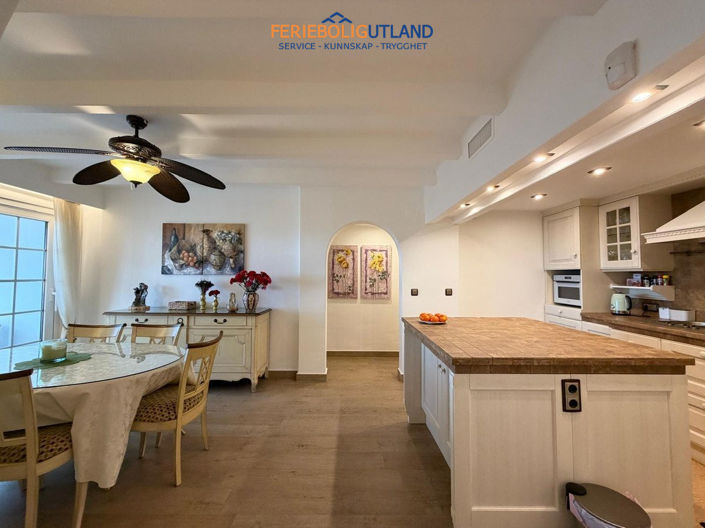 Image No.12-3 Bed Apartment for sale