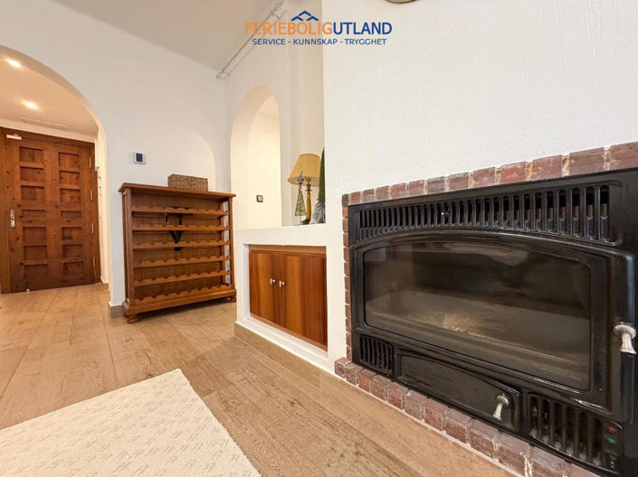 Image No.9-3 Bed Apartment for sale