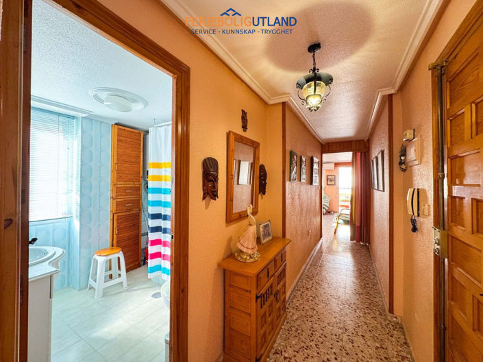 Image No.17-3 Bed Apartment for sale