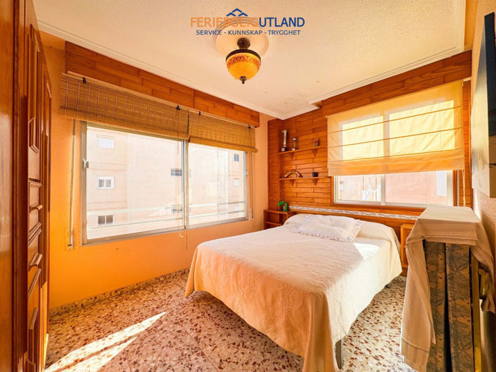 Image No.22-3 Bed Apartment for sale