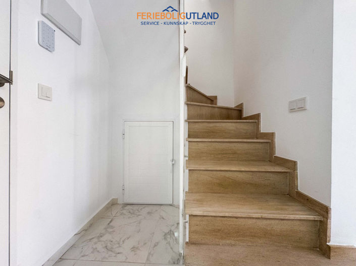 Image No.23-3 Bed Townhouse for sale