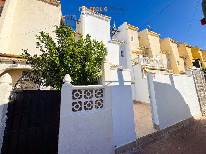 Image No.39-3 Bed Townhouse for sale