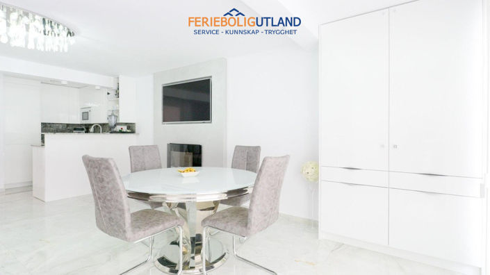 Image No.36-4 Bed Townhouse for sale