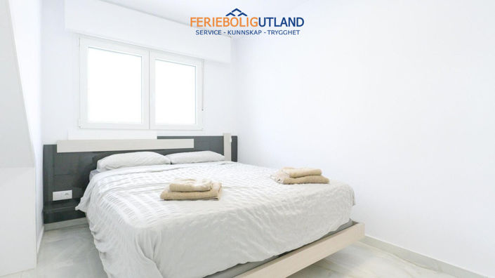 Image No.42-4 Bed Townhouse for sale