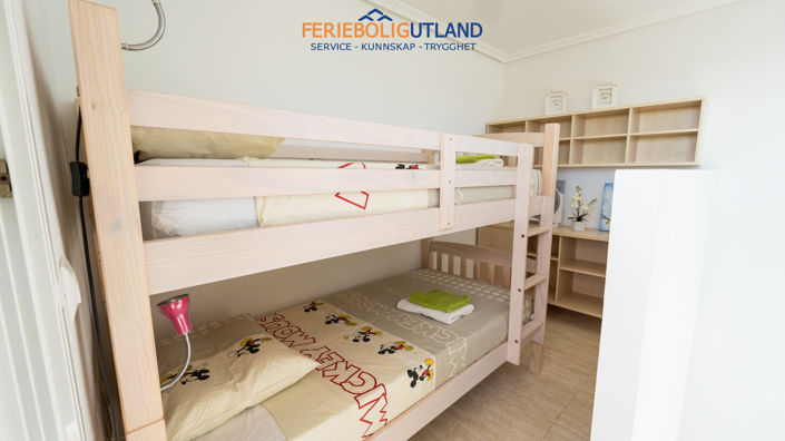 Image No.19-4 Bed Townhouse for sale