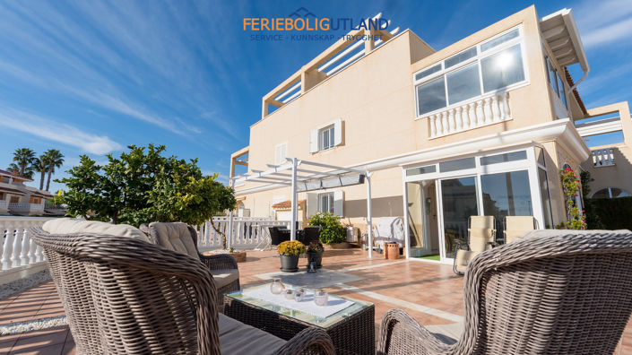 Image No.5-4 Bed Townhouse for sale