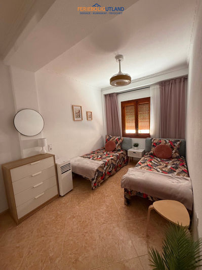 Image No.20-2 Bed Apartment for sale