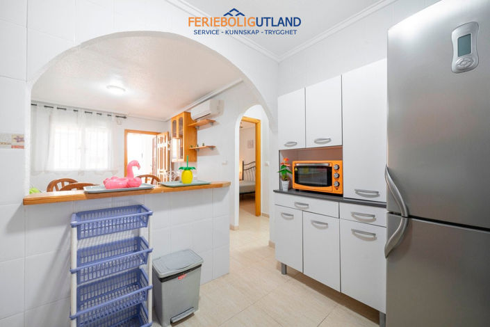 Image No.15-2 Bed Townhouse for sale