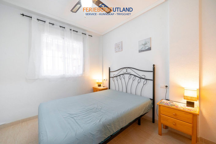 Image No.18-2 Bed Townhouse for sale