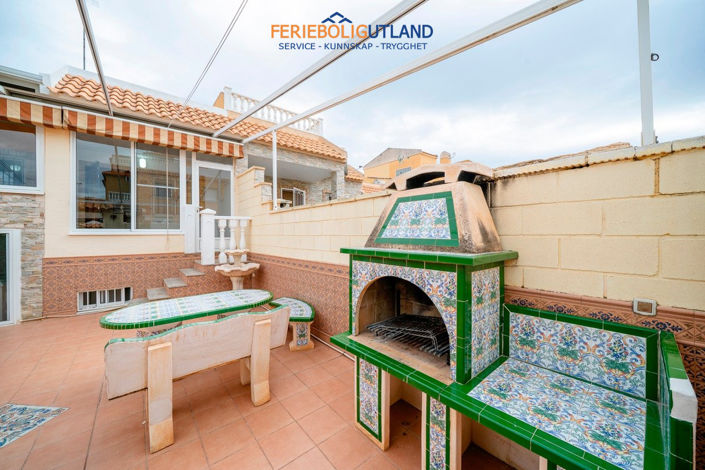 Image No.36-2 Bed Townhouse for sale