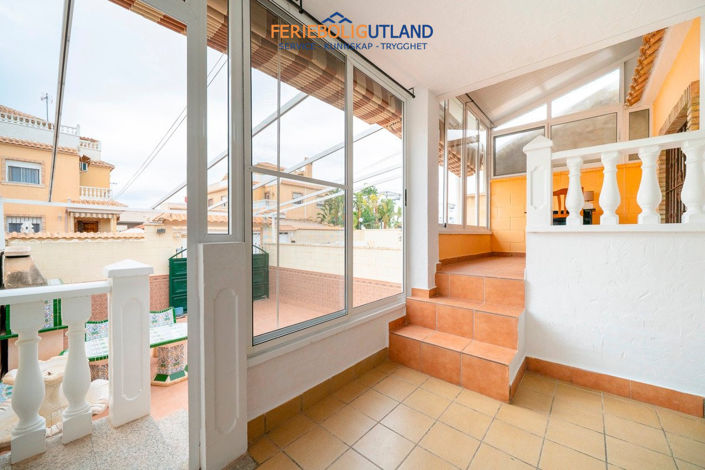 Image No.4-2 Bed Townhouse for sale