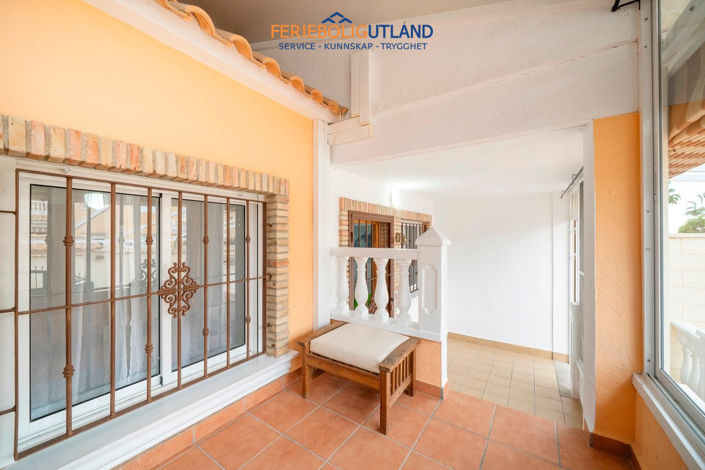 Image No.6-2 Bed Townhouse for sale