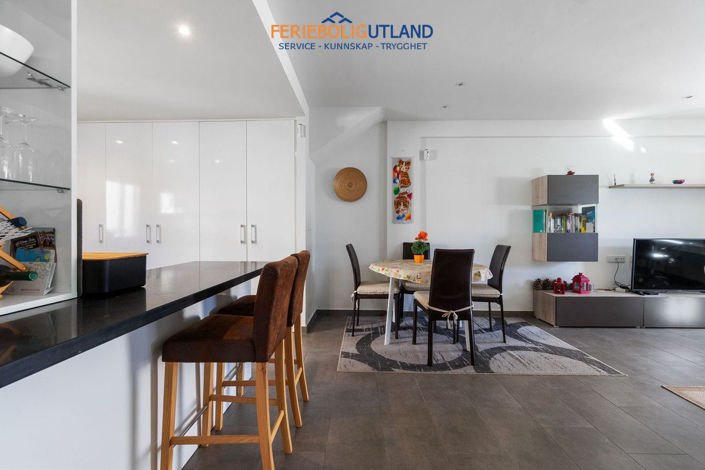 Image No.11-2 Bed Apartment for sale