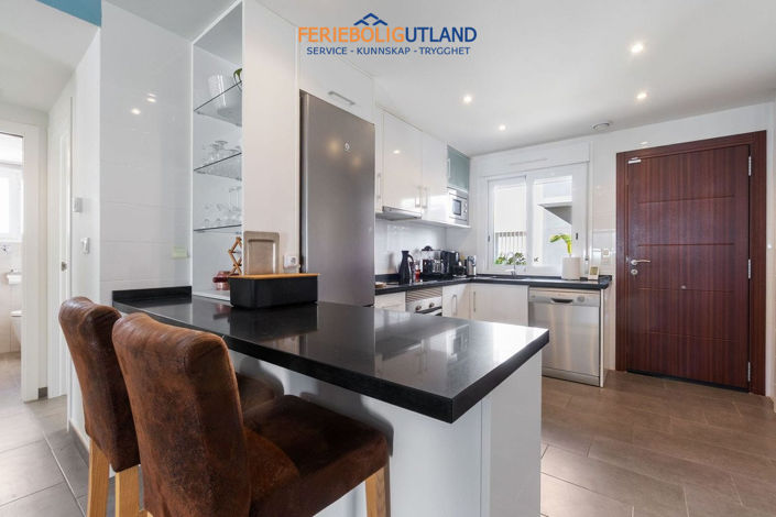 Image No.12-2 Bed Apartment for sale