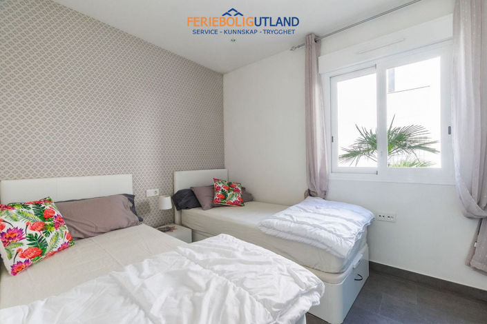 Image No.18-2 Bed Apartment for sale