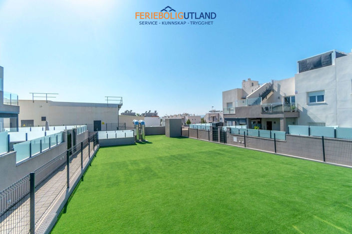 Image No.20-2 Bed Apartment for sale