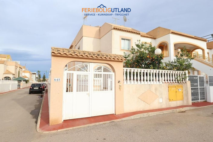 Image No.2-Maison de ville de 3 chambres à vendre à Alicante