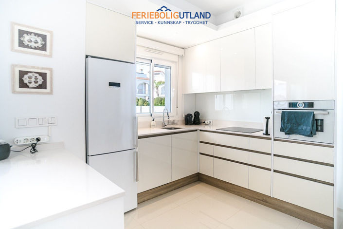 Image No.12-2 Bed Apartment for sale