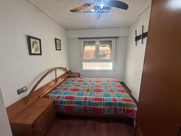 Image No.12-3 Bed Apartment for sale