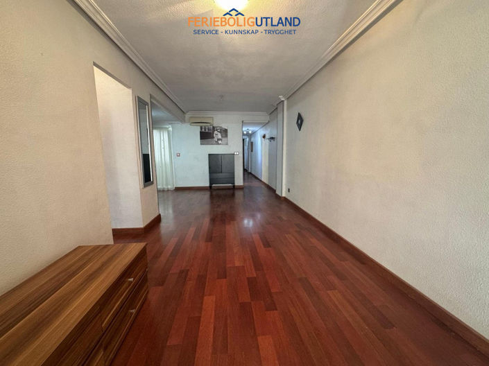 Image No.7-3 Bed Apartment for sale