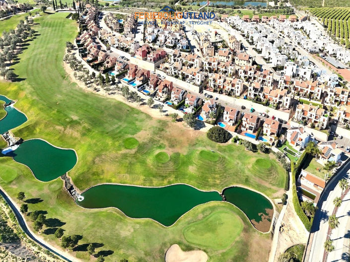 Image No.5-Villa de 3 chambres à vendre à Alicante