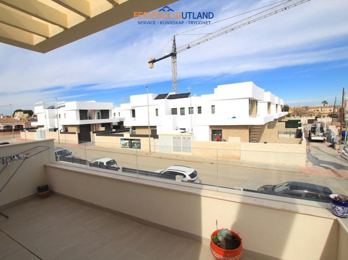 Image No.28-Villa de 3 chambres à vendre à Alicante