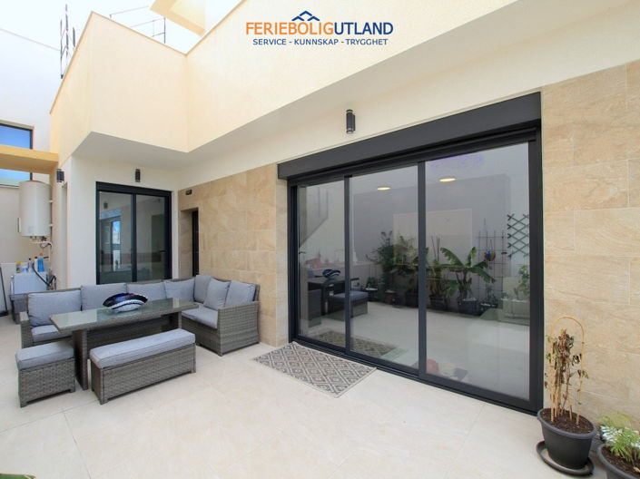 Image No.5-Villa de 3 chambres à vendre à Alicante