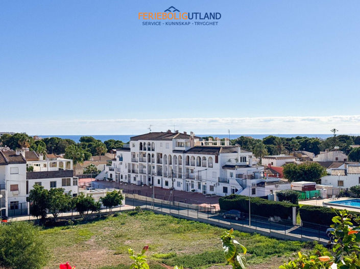 Image No.26-2 Bed Apartment for sale